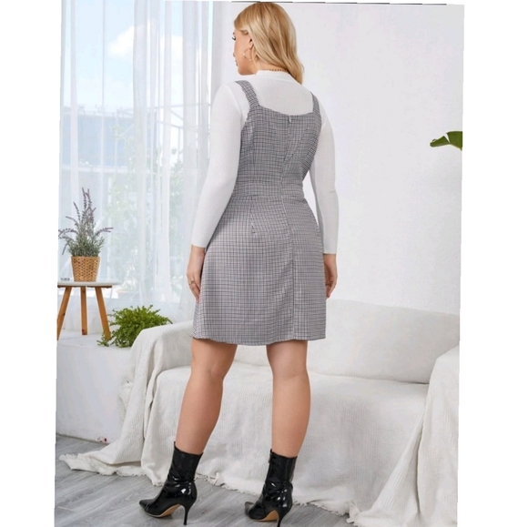 NWOT Plaid Print Overall Dress - Picture 5 of 6